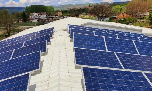 ЕНЕРГО-ПРО Енергийни услуги изгради покривна фотоволтаична централа за фирма Гидекс ООД